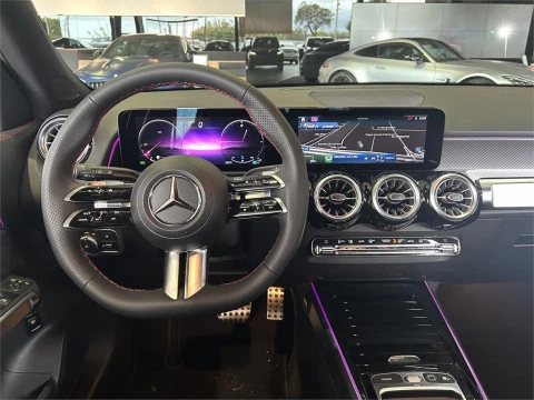 Mercedes-Benz GLB 200 d