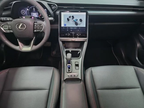 Lexus LBX 1.5 136cv HEV Elegant+ Black