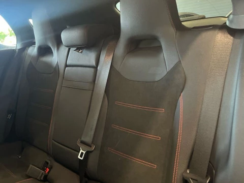 Mercedes-Benz CLA 200 d Shooting Brake