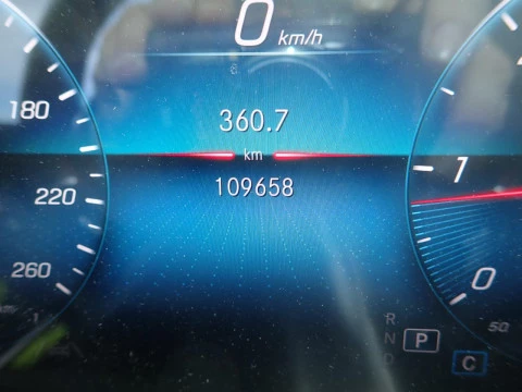 Mercedes-Benz GLA GLA 200 D