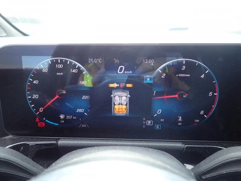 Mercedes-Benz GLA GLA 200 D