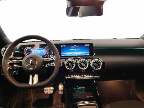 Mercedes-Benz Clase A A 200D BERLINA