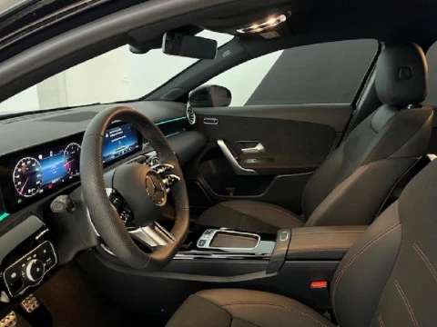 Mercedes-Benz Clase A A 200D BERLINA