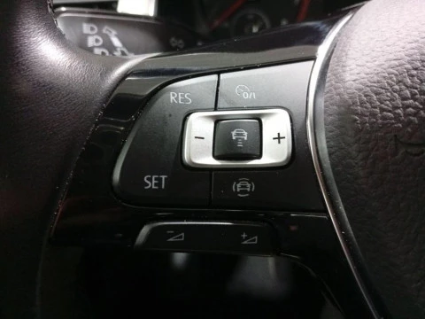 Volkswagen T-Roc Style 1.0 TSI 81 kW (110 CV)