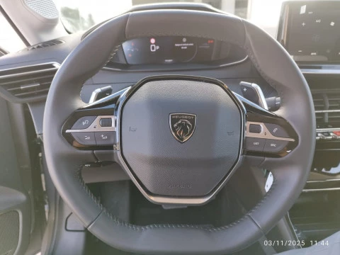 Peugeot 208 Allure HYBRID 145 eDCS6