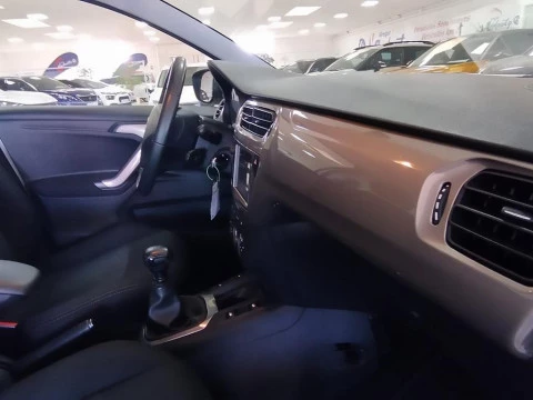 Citroën C-Elysée 1.5 BLUEHDI 74KW SHINE 4P