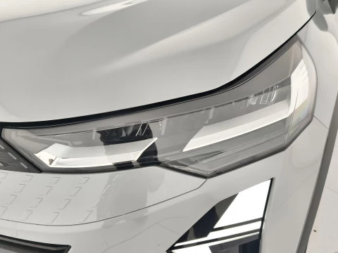Renault Captur   techno E-Tech 145CV