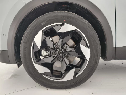 Renault Captur   techno E-Tech 145CV