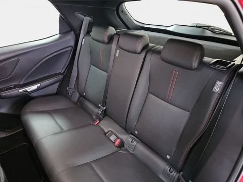 Lexus LBX 1.5 136cv HEV Elegant+ Black