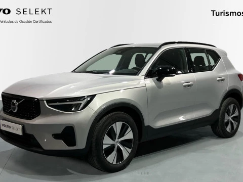 Volvo XC40 2.0 B3 PLUS DARK AUTO 163 5P Volvo XC40 2.0 B3 PLUS DARK AUTO 163 5P