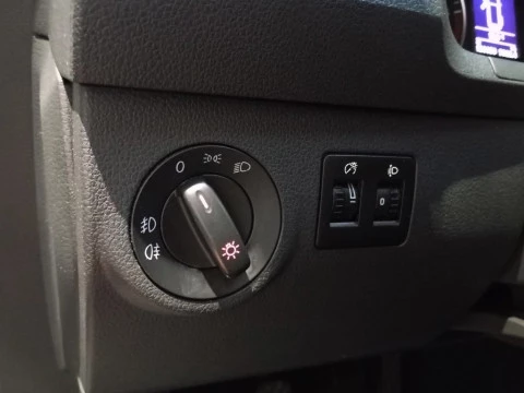 Volkswagen Caddy  Combi Diesel  2.0TDI Kombi 75kW