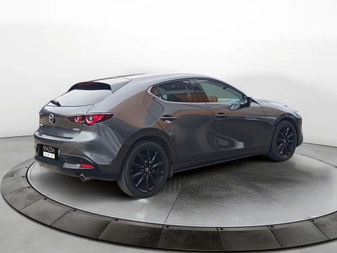 Mazda3 2025 2.5L E-SKYACTIV G MHEV 103KW (140CV) 6MT FWD HOMURA