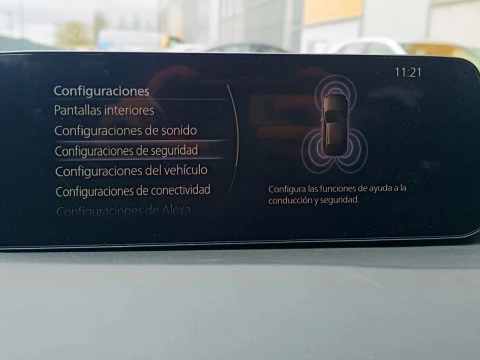 Mazda3 2025 2.5L E-SKYACTIV G MHEV 103KW (140CV) 6MT FWD HOMURA