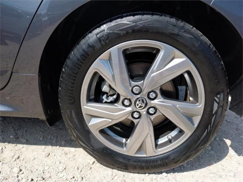 Toyota Yaris ACTIVE PLUS