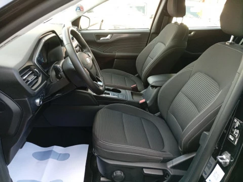 Ford Kuga Titanium 2.5 Duratec FHEV 140kW Auto