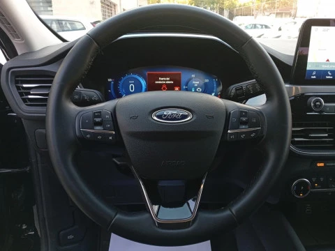 Ford Kuga Titanium 2.5 Duratec FHEV 140kW Auto