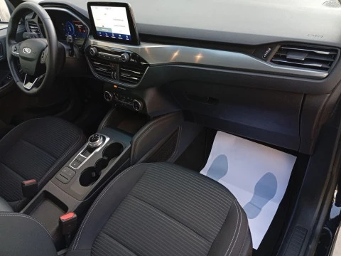 Ford Kuga Titanium 2.5 Duratec FHEV 140kW Auto