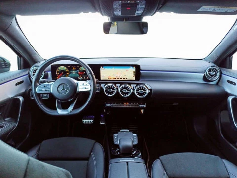 Mercedes-Benz Clase A 1.5 A 180 D 5P