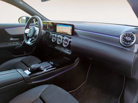 Mercedes-Benz Clase A 1.5 A 180 D 5P