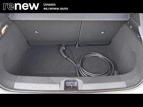 Renault R5 E-Tech Renault 5 E-Tech Iconic cinq autonomia confort 110 kW