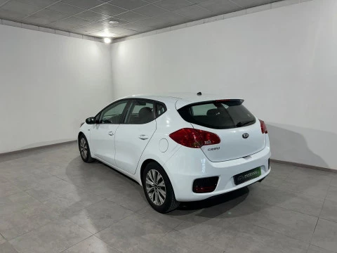 Kia Ceed 1.4 CVVT CONCEPT