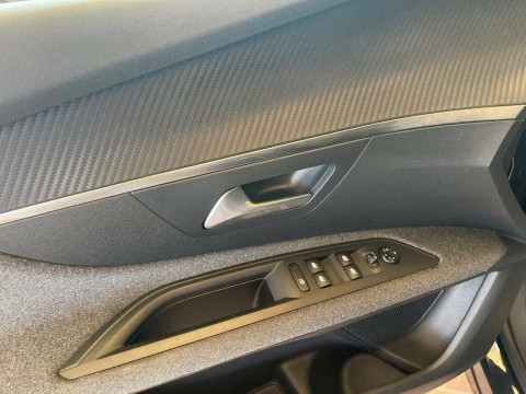 Peugeot 3008 1.2 PURETECH 96KW (130CV) ACTIVE S&S