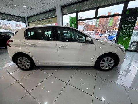 Peugeot 308 1.2 PURETECH S&S BUSINESS LINE 110