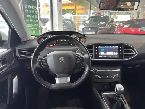 Peugeot 308 1.2 PURETECH S&S BUSINESS LINE 110