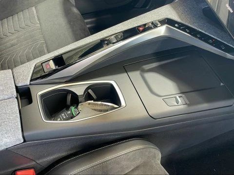 Peugeot 3008 Hybrid 1.2 107KW GT eDCS6