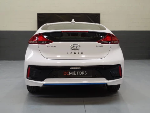 Hyundai IONIQ 1.6 GDI HEV Tecno DCT con trailer pack