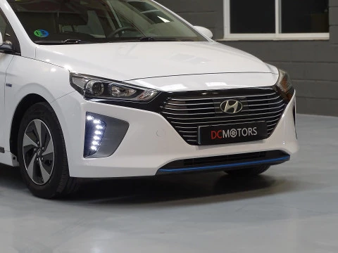 Hyundai IONIQ 1.6 GDI HEV Tecno DCT con trailer pack