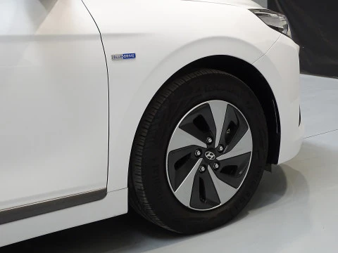 Hyundai IONIQ 1.6 GDI HEV Tecno DCT con trailer pack