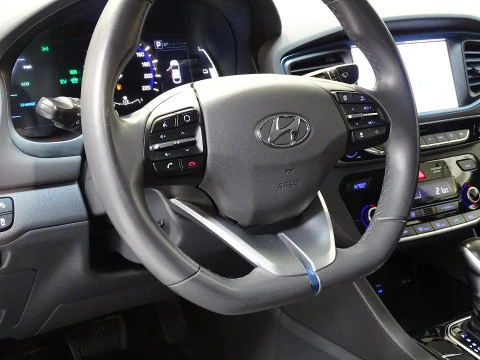 Hyundai IONIQ 1.6 GDI HEV Tecno DCT con trailer pack