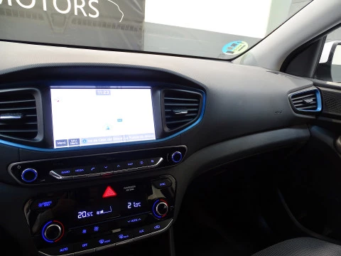 Hyundai IONIQ 1.6 GDI HEV Tecno DCT con trailer pack