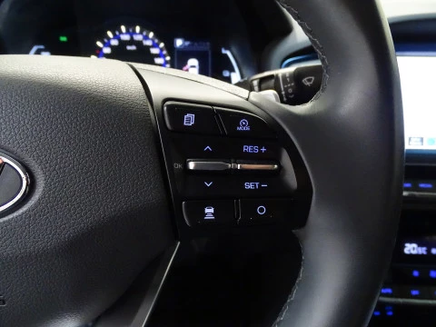 Hyundai IONIQ 1.6 GDI HEV Tecno DCT con trailer pack