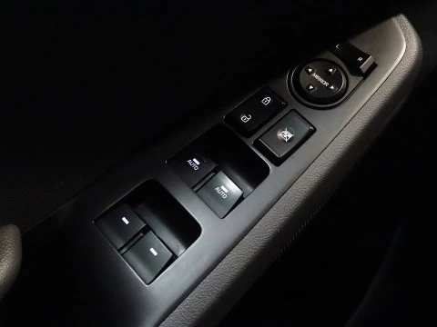 Hyundai IONIQ 1.6 GDI HEV Tecno DCT con trailer pack