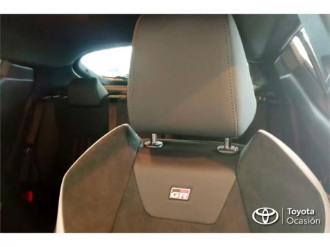 Toyota C-HR 5P GR-SPORT 180H e-CVT