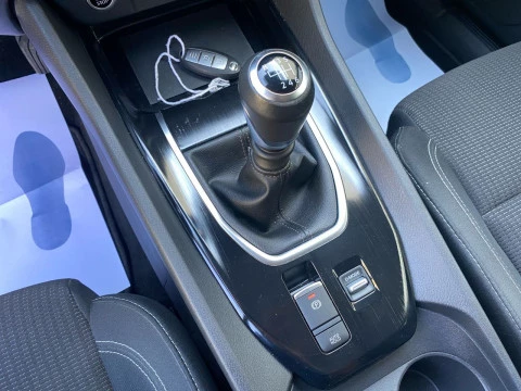 Nissan Qashqai DIG-T 103kW (140CV) mHEV 4x2 Acenta