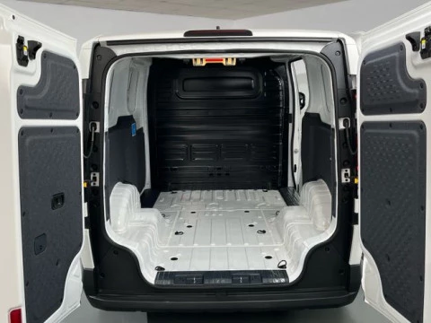 Kia PV5 Cargo L2H1 LR Plus