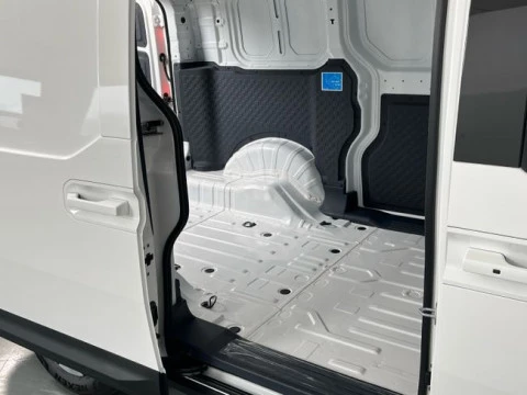Kia PV5 Cargo L2H1 LR Plus