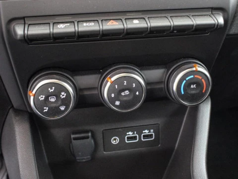 Renault Clio 1.0 TCE 67KW TECHNO 90 5P