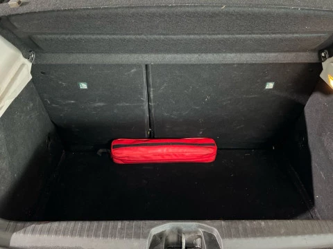 Renault Clio Business Blue dCi 63 kW (85CV)