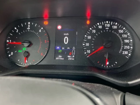 Renault Clio Business Blue dCi 63 kW (85CV)