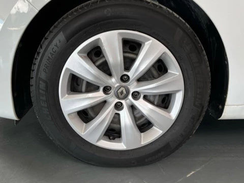 Renault Clio Business Blue dCi 63 kW (85CV)