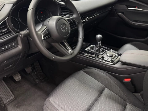 Mazda CX-30 e-SKYACTIV G AT Homura