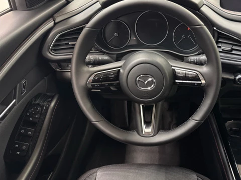 Mazda CX-30 e-SKYACTIV G AT Homura