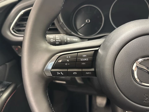 Mazda CX-30 e-SKYACTIV G AT Homura