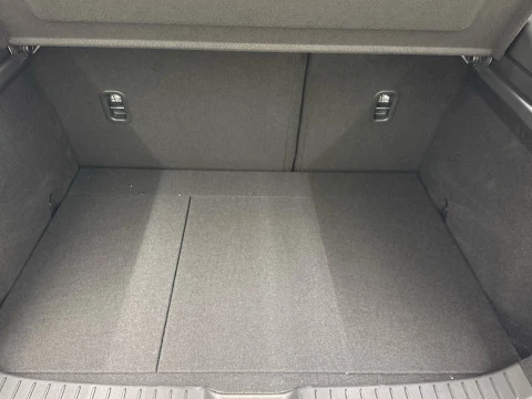 Mazda CX-30 e-SKYACTIV G AT Homura