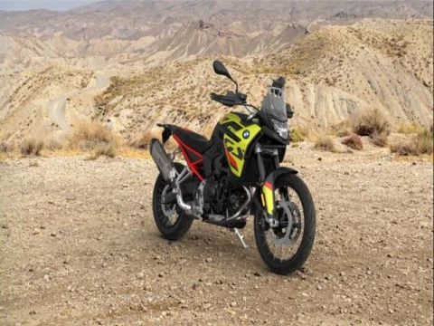 BMW F 900 GS 