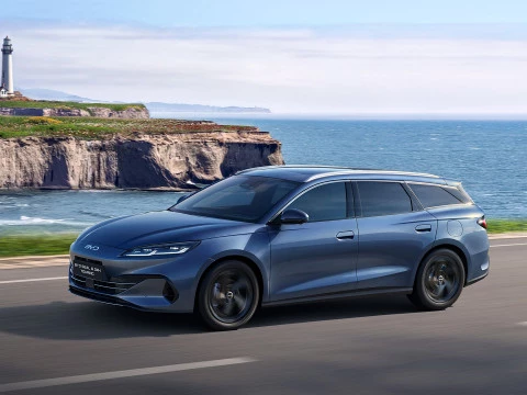 BYD SEAL 6 DM-I Comfort